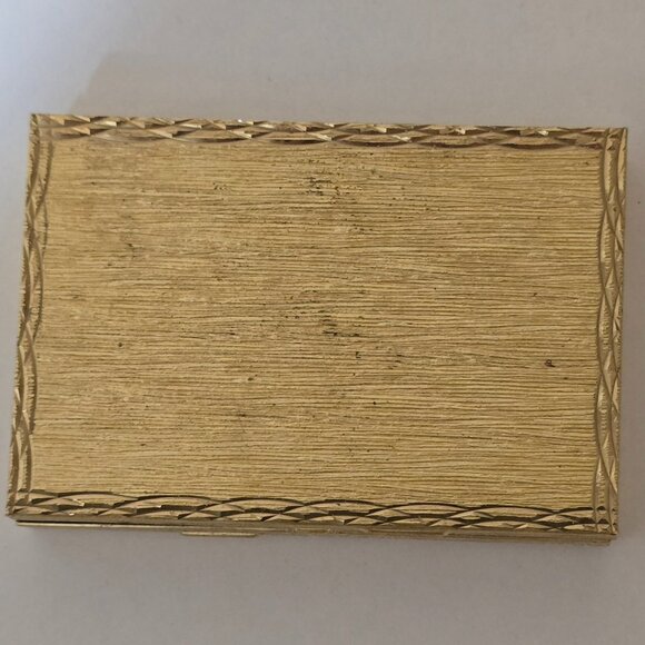 Vintage Luzier Powder Gold Tone Compact with Mirror - Picture 1 of 3